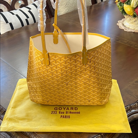 Designer inspired tote bag ( NWT ) - Picture 2 of 16